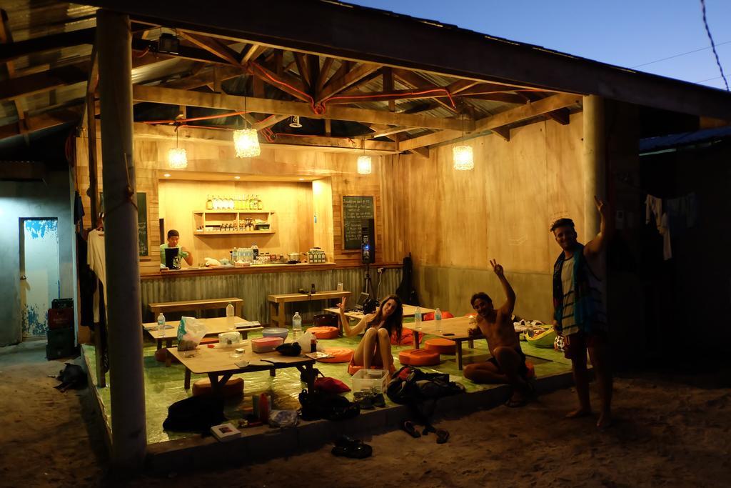 Malapascua Budget Inn Mbi Dive Center Zewnętrze zdjęcie